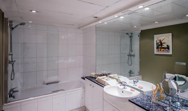 9 Hertford Street London Ngoại thất bức ảnh