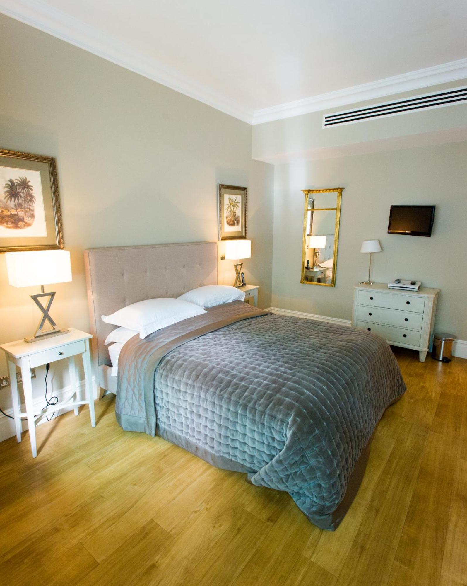 9 Hertford Street London Phòng bức ảnh